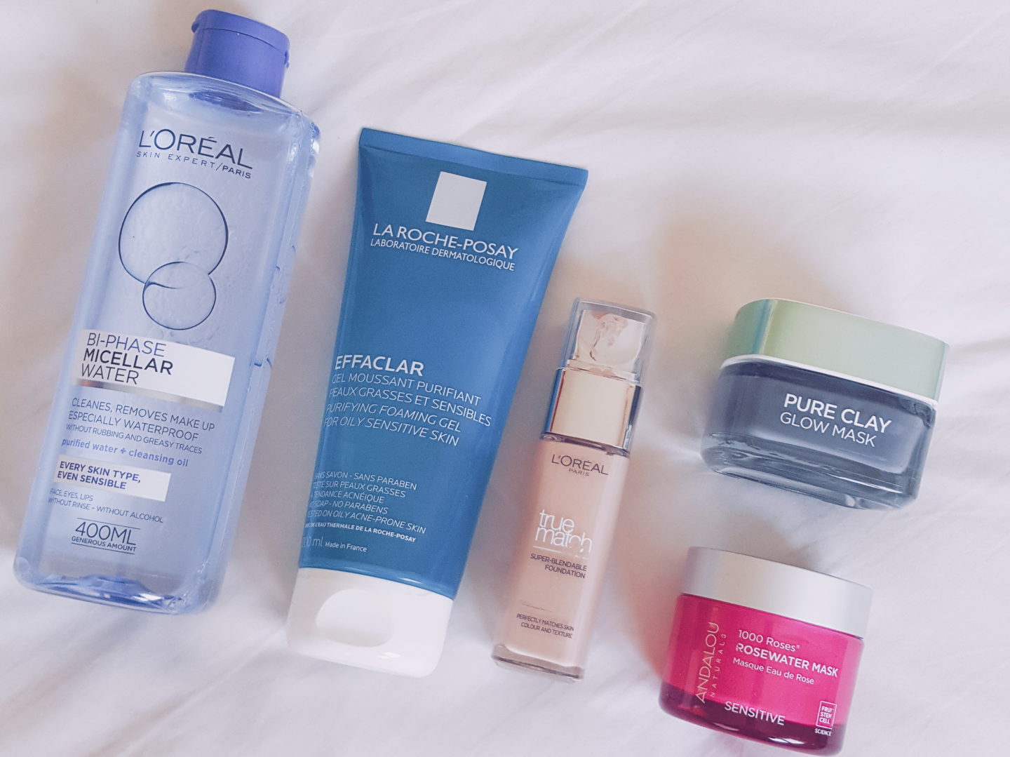 5 produse pe care le folosesc mai mult de 6 luni, 5 produse preferate în ultimele 6 luni, loreal, la roche posay, effaclar, pure clay, 1000roses, andalou, masca, fond de ten true match, debora tentis, review, pareri